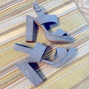 Light Blue Platform Pumps